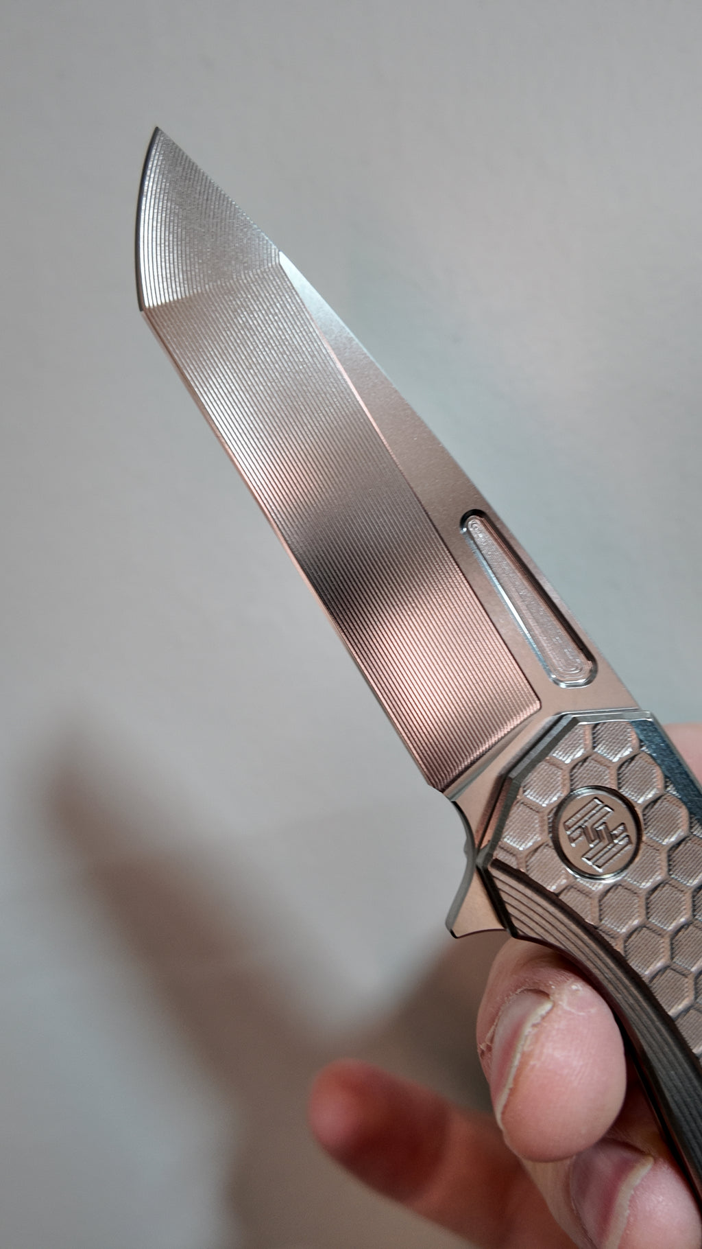 Hog House Mini Veli Vapor Blasted Scales with Honeycomb Fade Milling and Bright Blasted RWL34 Step Milled Tanto Blade