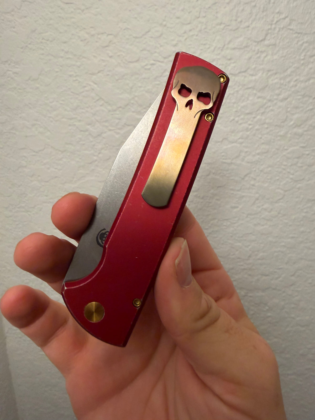 Chaves Scapegoat Full Size – Ramon Chaves Design, Pro-Tech OEM, Battleworn Red Aluminum Handle, Stonewashed MagnaCut Blade, Gold PVD Hardware, Gold Anodized Titanium Clip – Limited Edition serialized out of 80