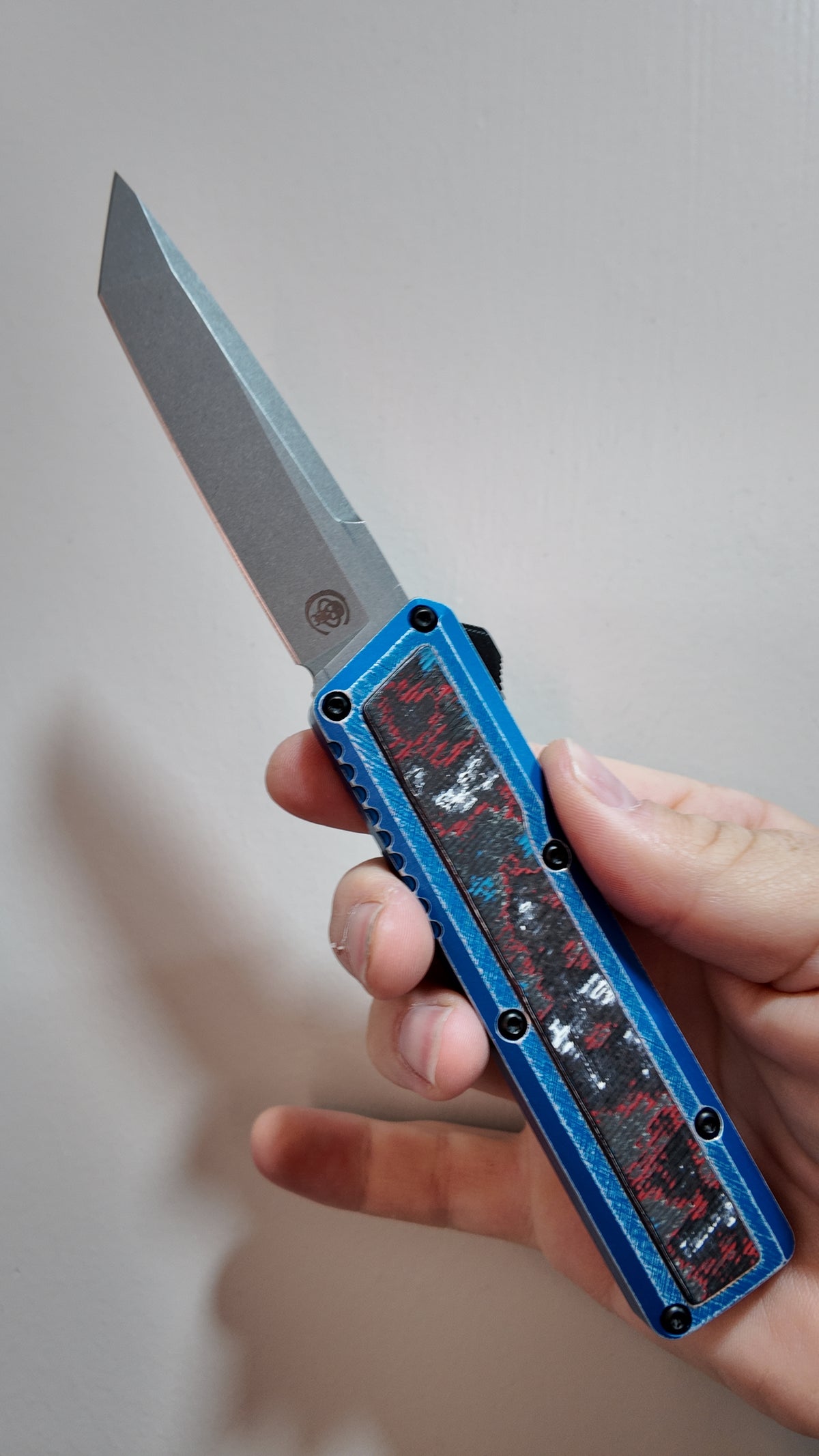 Chaves Knives Blue Crosshatched with Nebula Carbon Fiber Inlays and Tanto Blade Shape