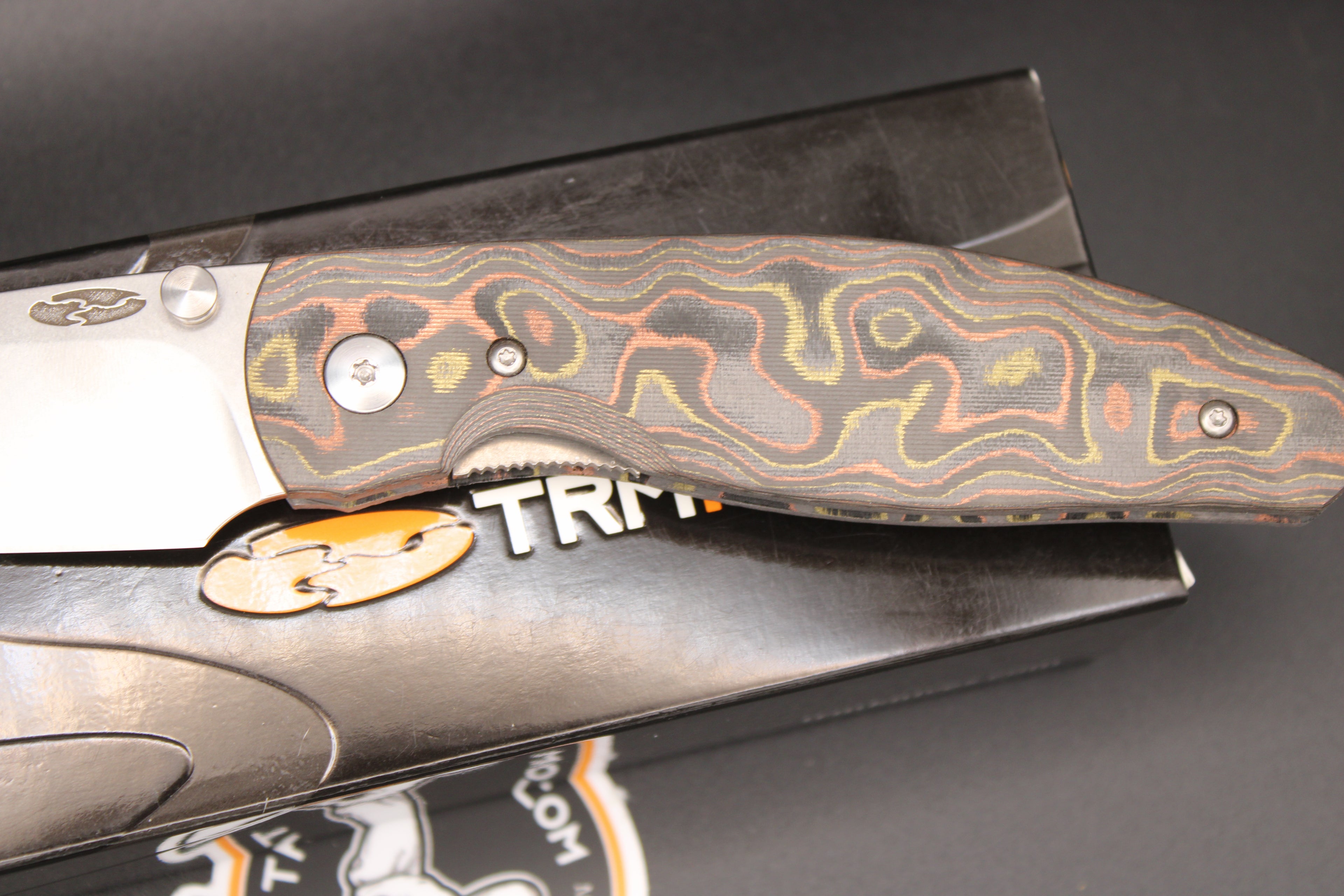 Three Rivers Manufacturing Atom Mokume Carbon Fiber Scales 20CV Steel Flat Ground Blade with Liner Lock