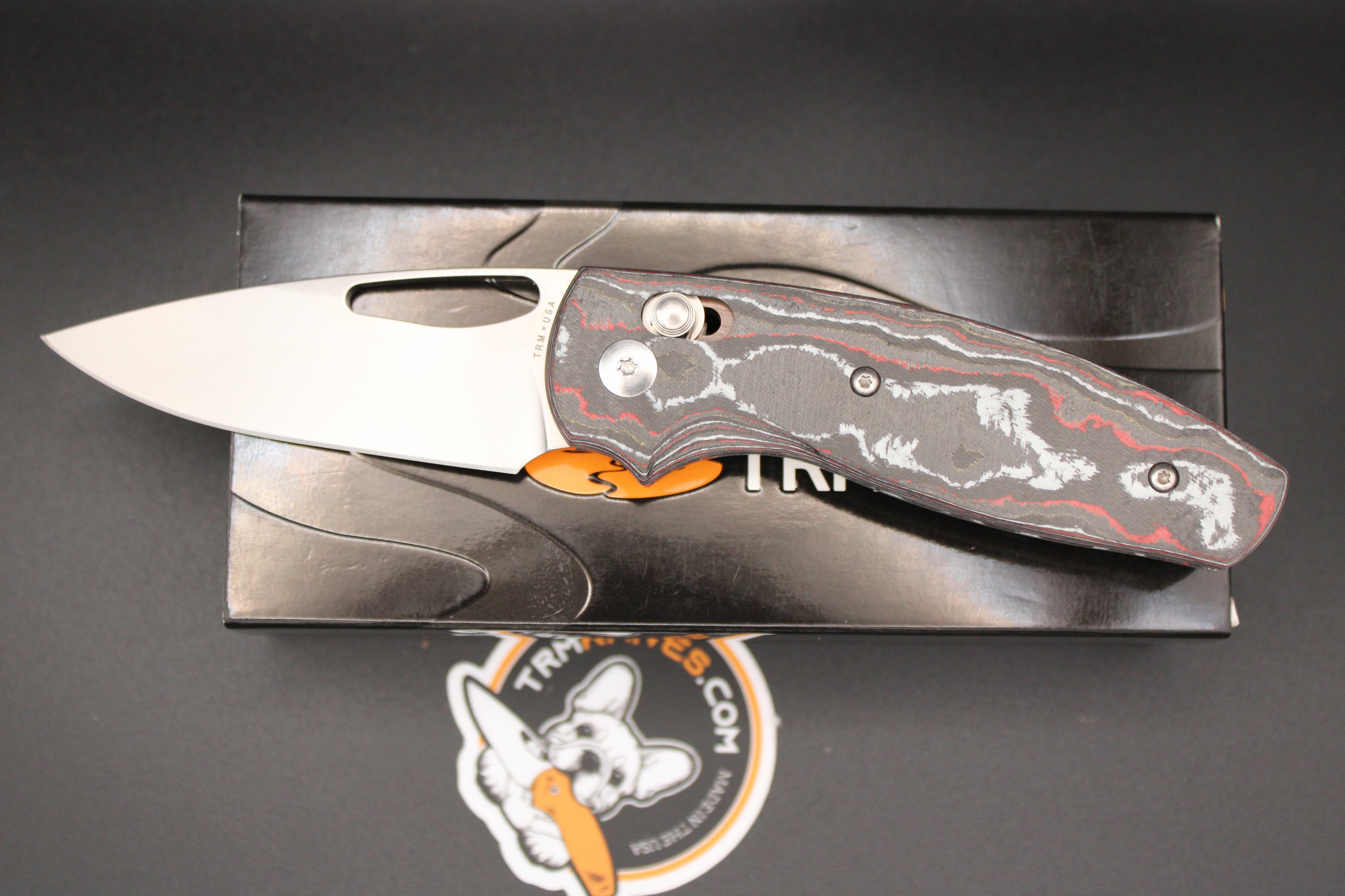 Three Rivers Manufacturing Bulldog Rev B River-LOK 3D Contoured Santa Clara Camo Carbon Fiber Magnacut Blade Steel