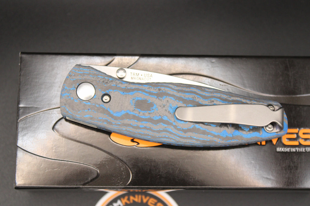 TRM-Three Rivers Manufacturing Neutron 2 Electric Blue Contoured Carbon Fiber Scales Liner Lock Magnacut Steel Blade