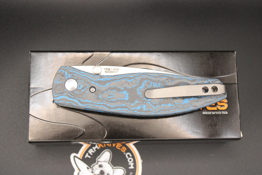 Three Rivers Manufacturing Atom Electric Blue Camo Carbon Fiber Scales Magnacut Steel Flat Ground Blade with Liner Lock