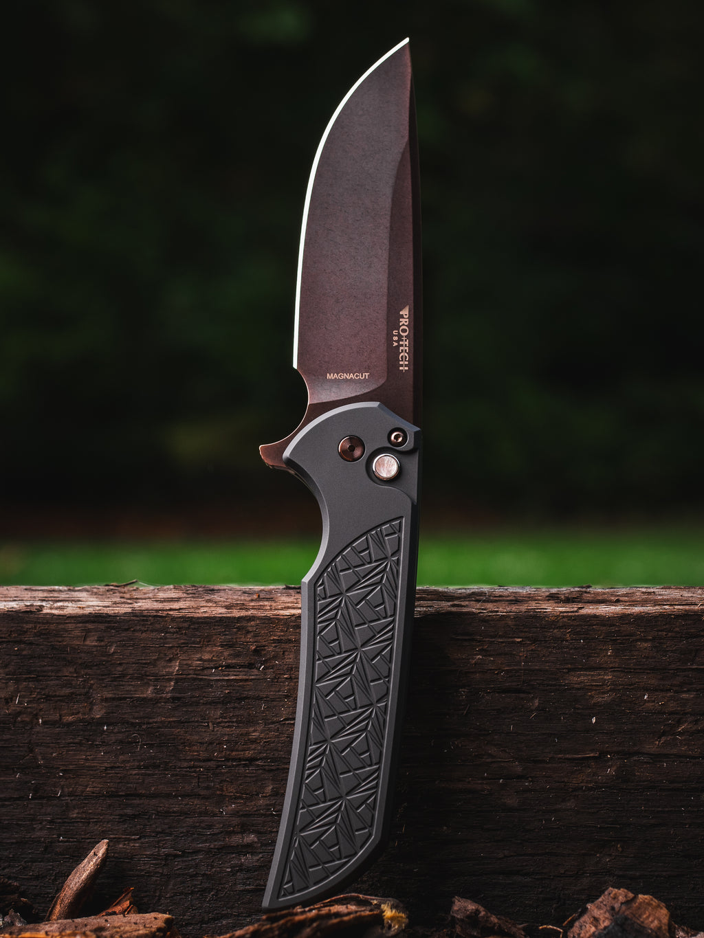 Pro-Tech Mordax – Black Nexus Textured Aluminum Handle, Antique PVD MagnaCut Blade, Black Lip Pearl Button, Matching PVD Hardware – Limited Edition 1 of 35