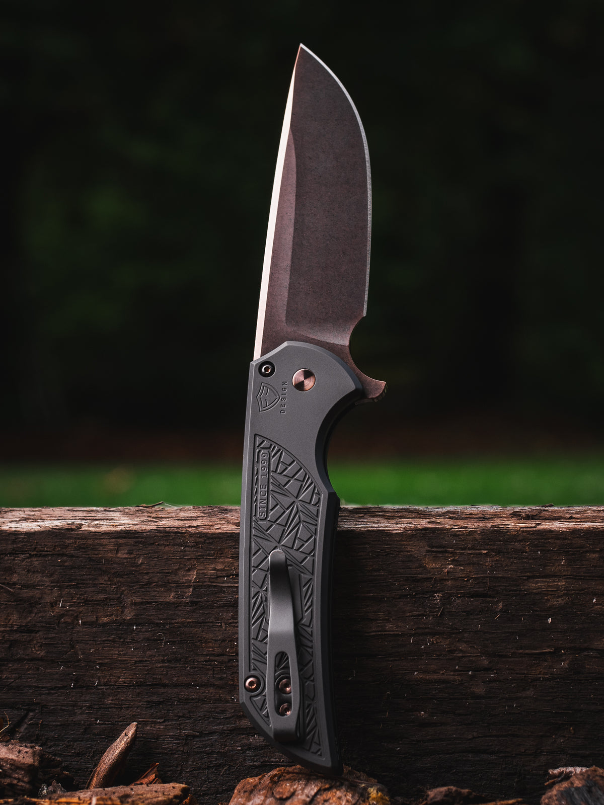 Pro-Tech Mordax – Black Nexus Textured Aluminum Handle, Antique PVD MagnaCut Blade, Black Lip Pearl Button, Matching PVD Hardware – Limited Edition 1 of 35