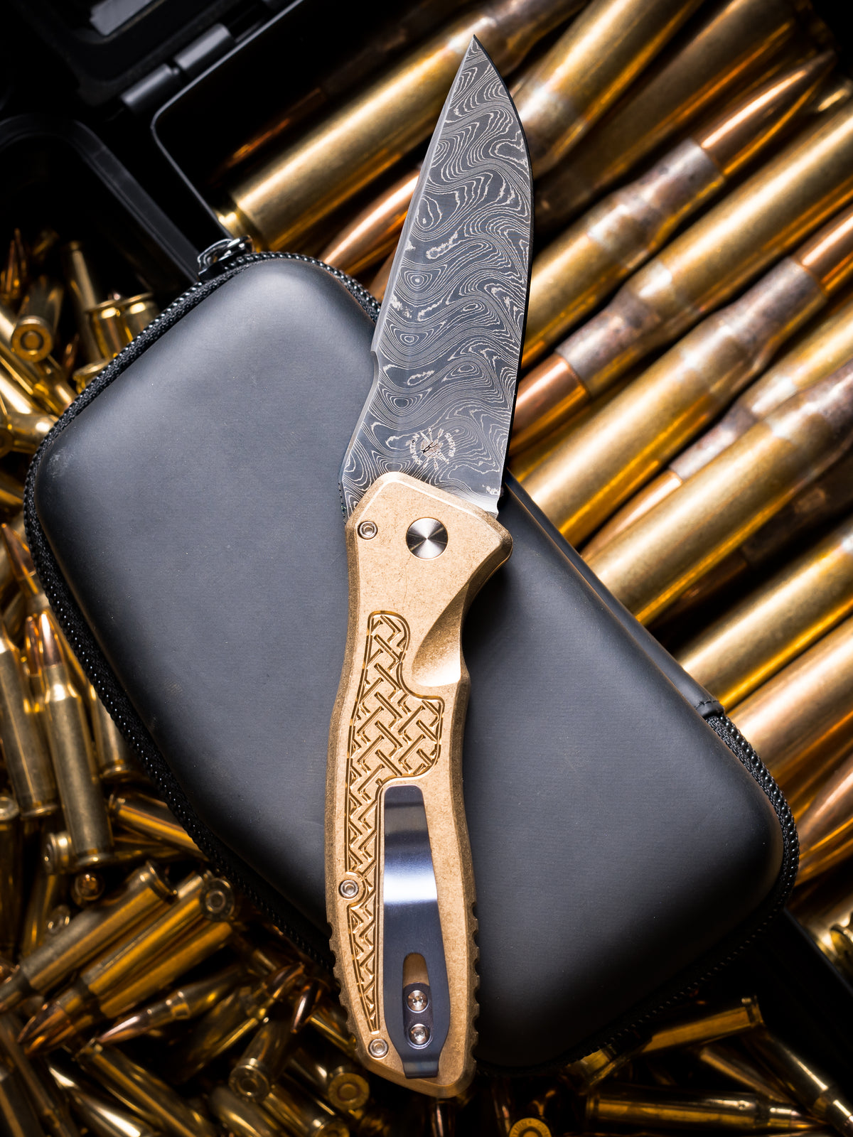 Pro-Tech and Spartan Blades Pallas Custom 004 Blade Show West Exclusive Weave Textured AlBronze Handle Chad Nichols Boomerang Damascus, Black Lip Pearl Button, Blue Titanium Pocket Clip