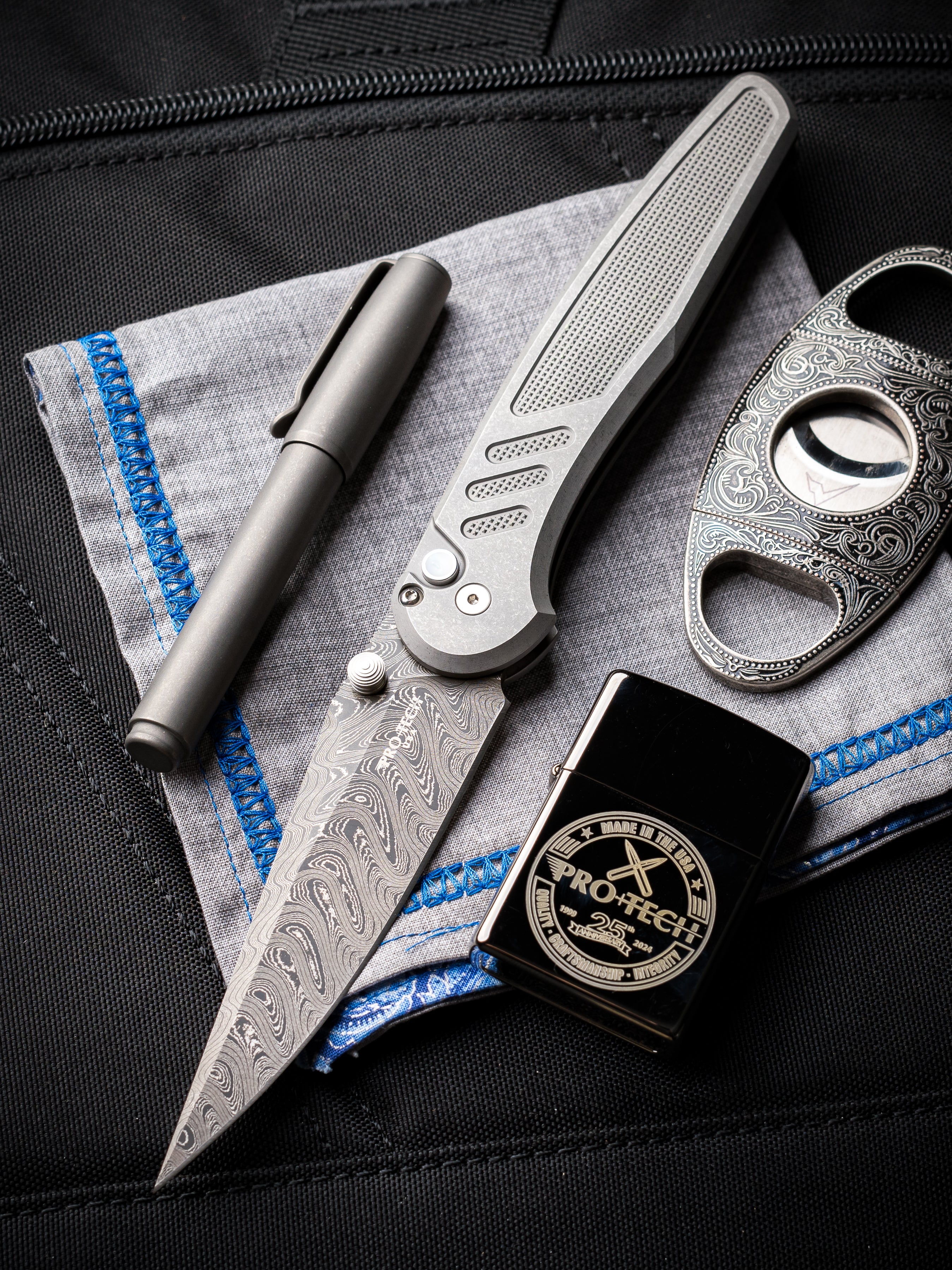 Pro-Tech Custom Peace Neighbor Designed Avalon Steel Handles Nichols Boomerang Damascus Blade