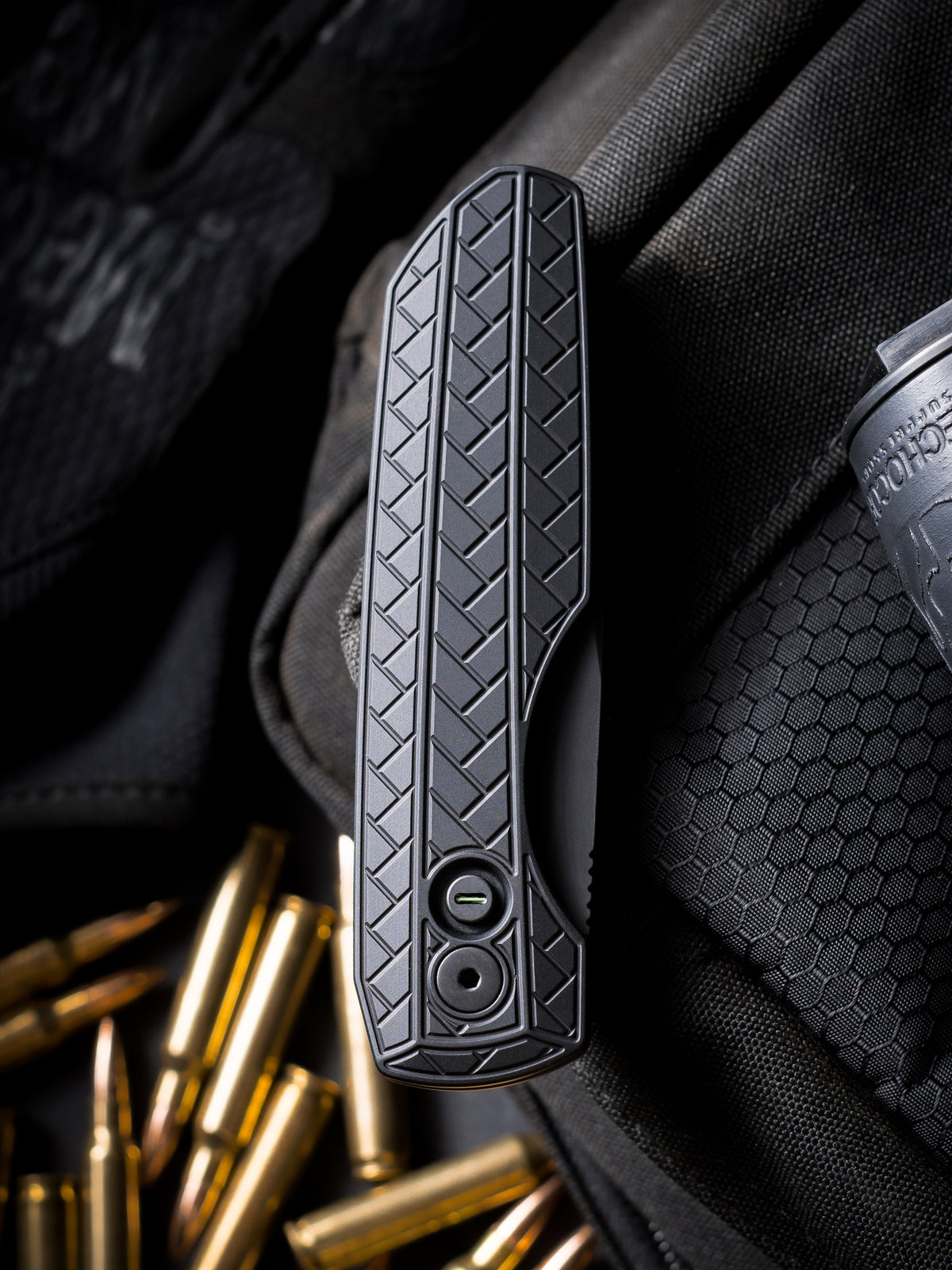 Blade Show West Exclusive Pro-Tech and Vero Synapse 2 Operator Edition w/ Herringbone Aluminum Handles, Black DLC Magnamax Blade, Tritium Insert on Button