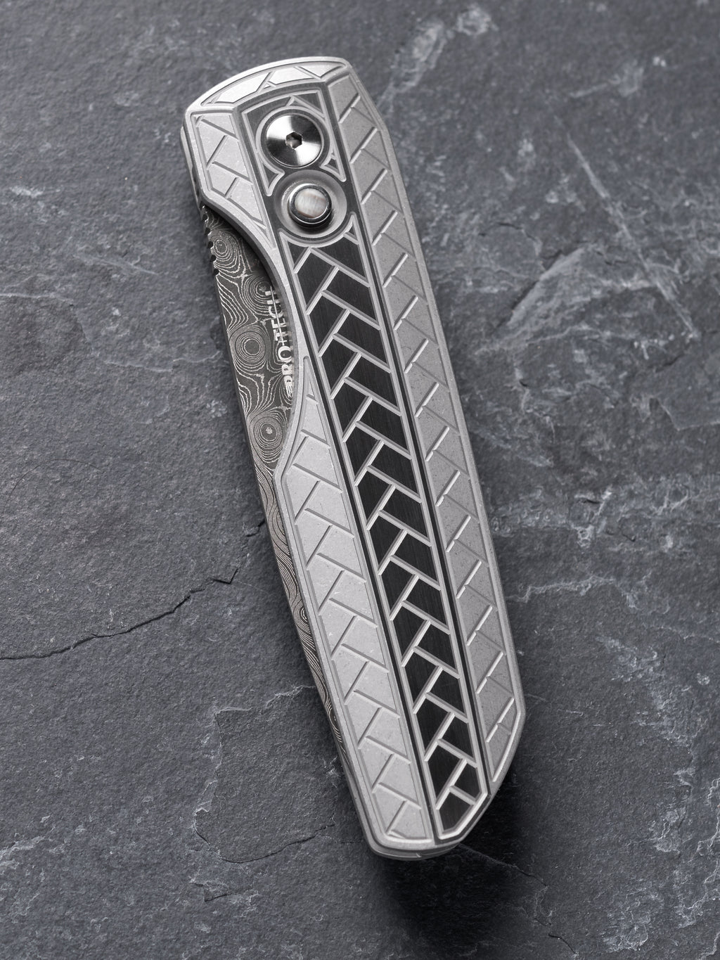 Pro-Tech Vero Synapse Custom Two-Toned Heat Treated Steel Herringbone Handle Nichols Raindrop Damascus Blade