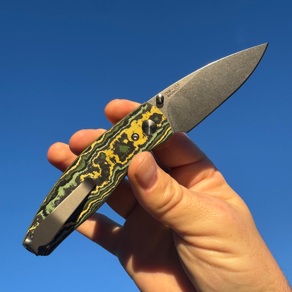 TRM-Three Rivers Manufacturing Neutron 2 Toxic Storm Fat Carbon Fiber Scales Liner Lock Magnacut Steel Blade